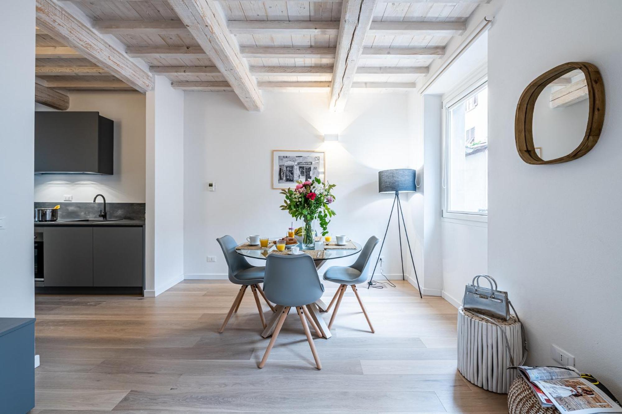 Algila Lifestyle Tornabuoni Apartments Florence Exterior photo