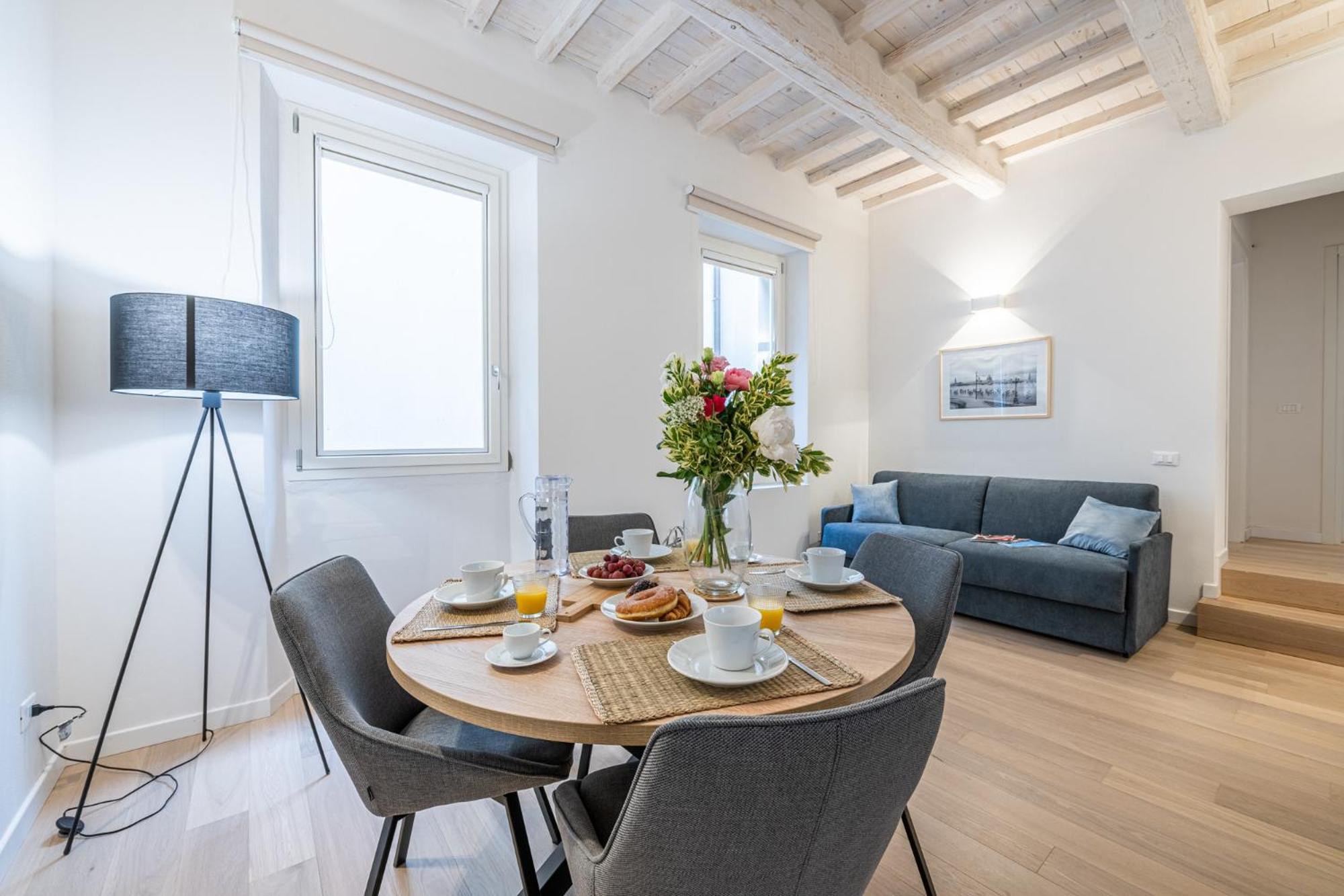 Algila Lifestyle Tornabuoni Apartments Florence Exterior photo