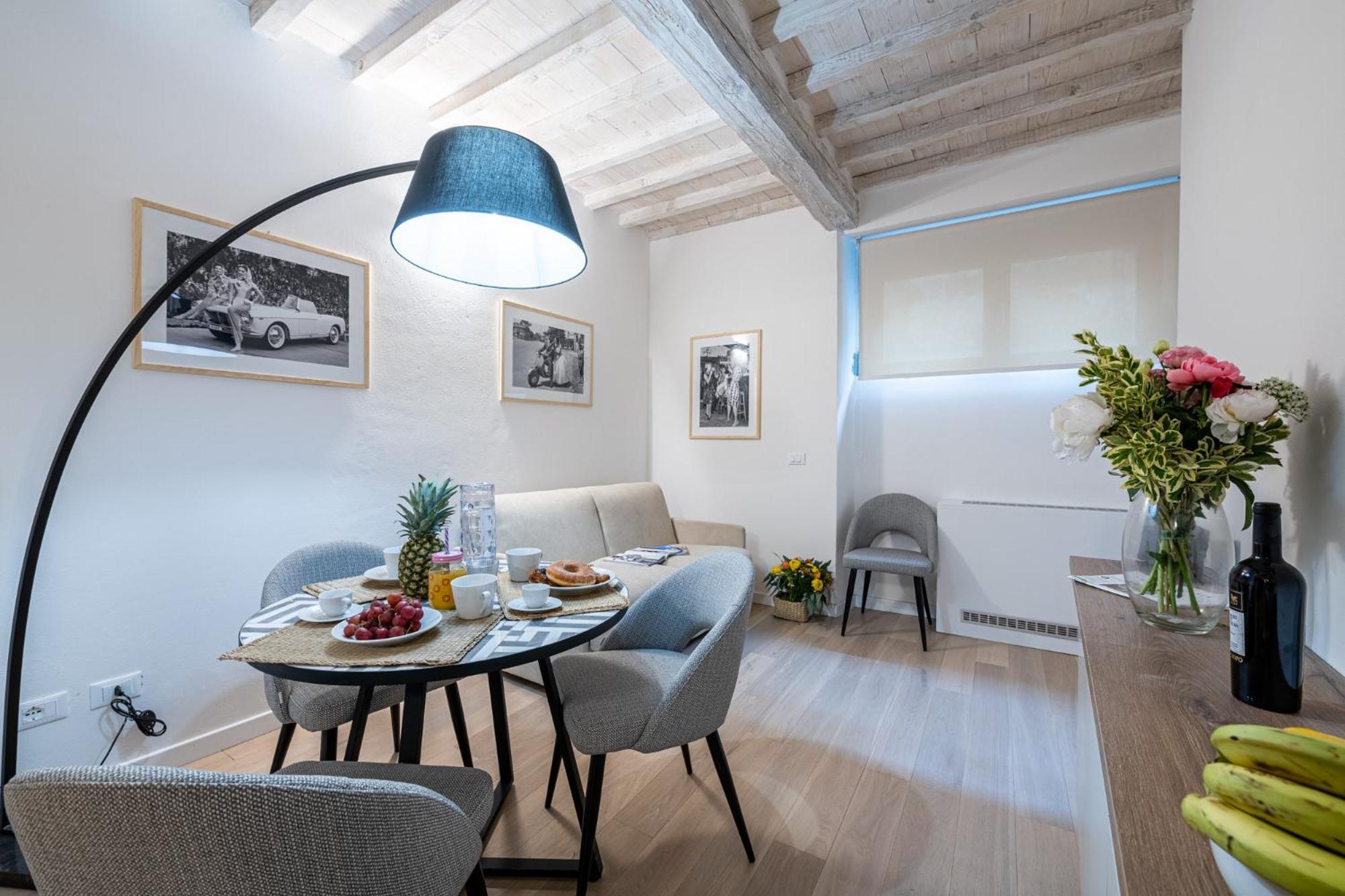 Algila Lifestyle Tornabuoni Apartments Florence Exterior photo